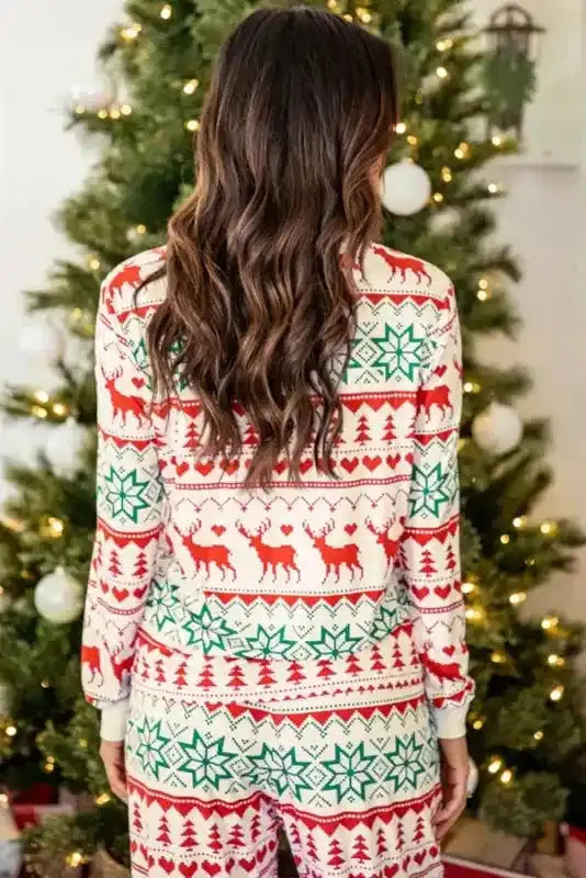 White Christmas Lounge Set – Pullover & Pants in Festive Print