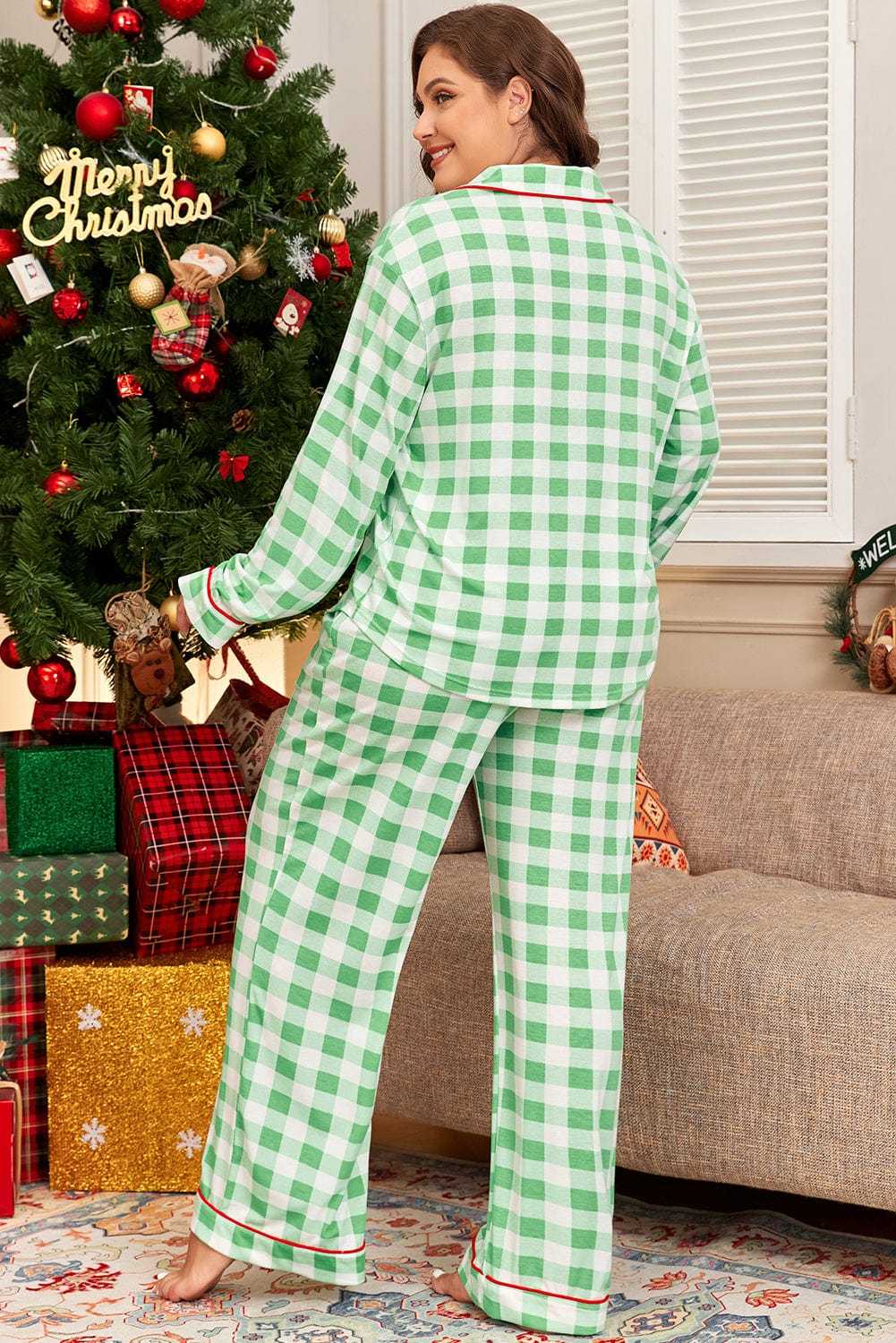 Evergreen Plaid Curve Pajama Set